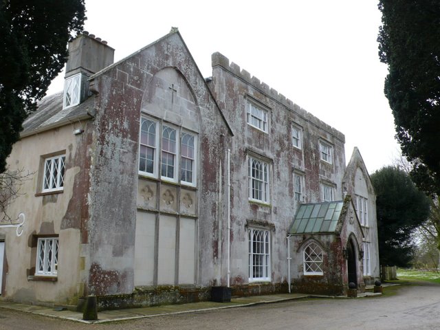 Herringstone House